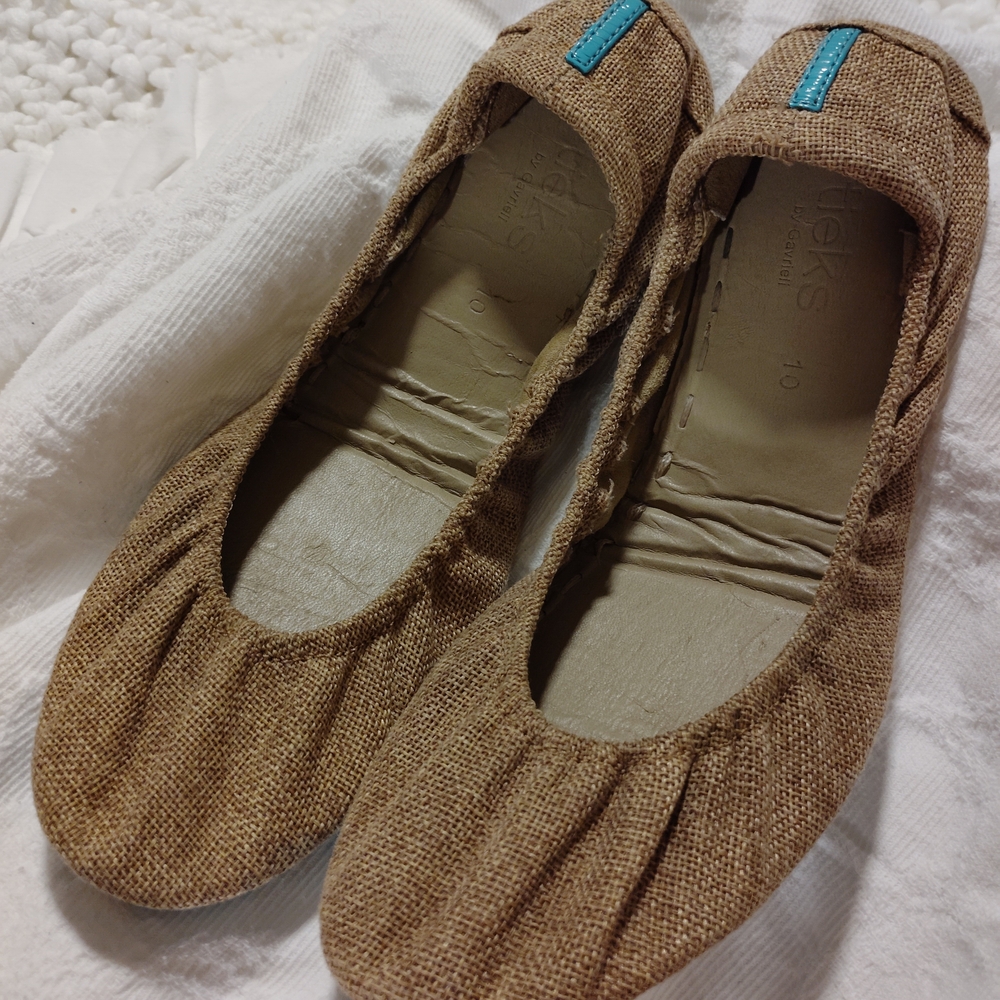 Tieks Tan Vegan Ballet Flats Flexible Comfort